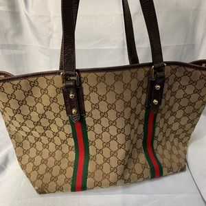 Gucci Supreme Tote Bag